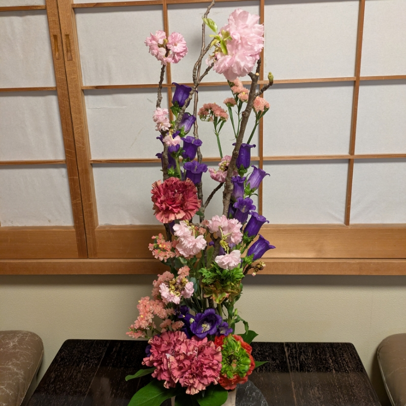 ヴァーティカルライン　アレンジメント　矢島作品